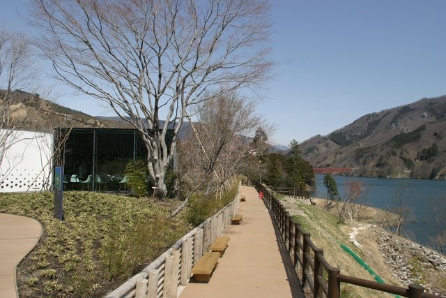 伊豐東雄-富弘美術館_1305814495[1].jpg