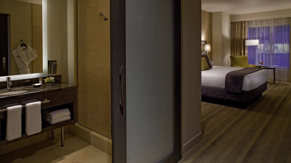 美国西雅图橄榄 8 凯悦酒店 Hyatt at Olive 8_007055-02-bedroom-king-bed.jpg