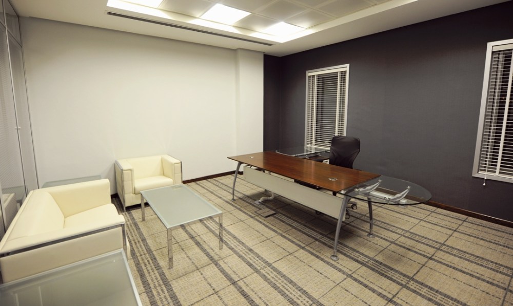 09. Manager office.JPG