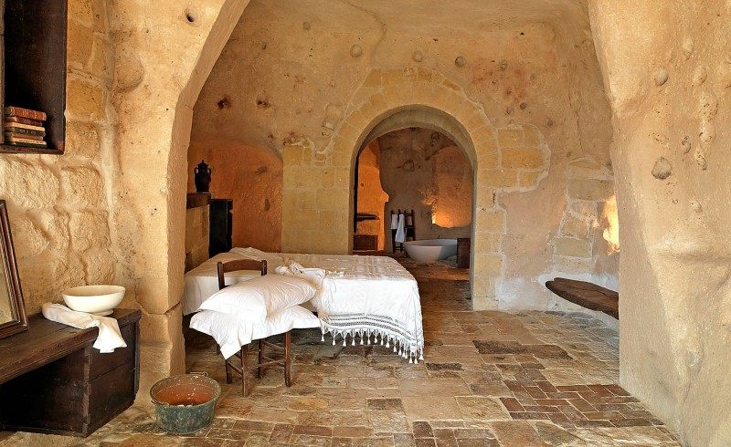 意大利梅特拉的 Sassi 区 Sextantio Le Grotte della Civita 酒店_Le-Grotte-Della-Civita-14-800x490.jpg