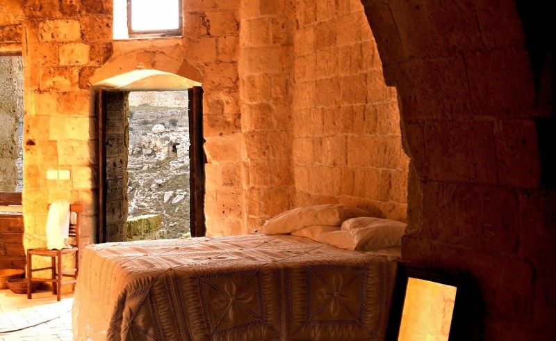 意大利梅特拉的 Sassi 区 Sextantio Le Grotte della Civita 酒店_Le-Grotte-Della-Civita-28-800x490.jpg
