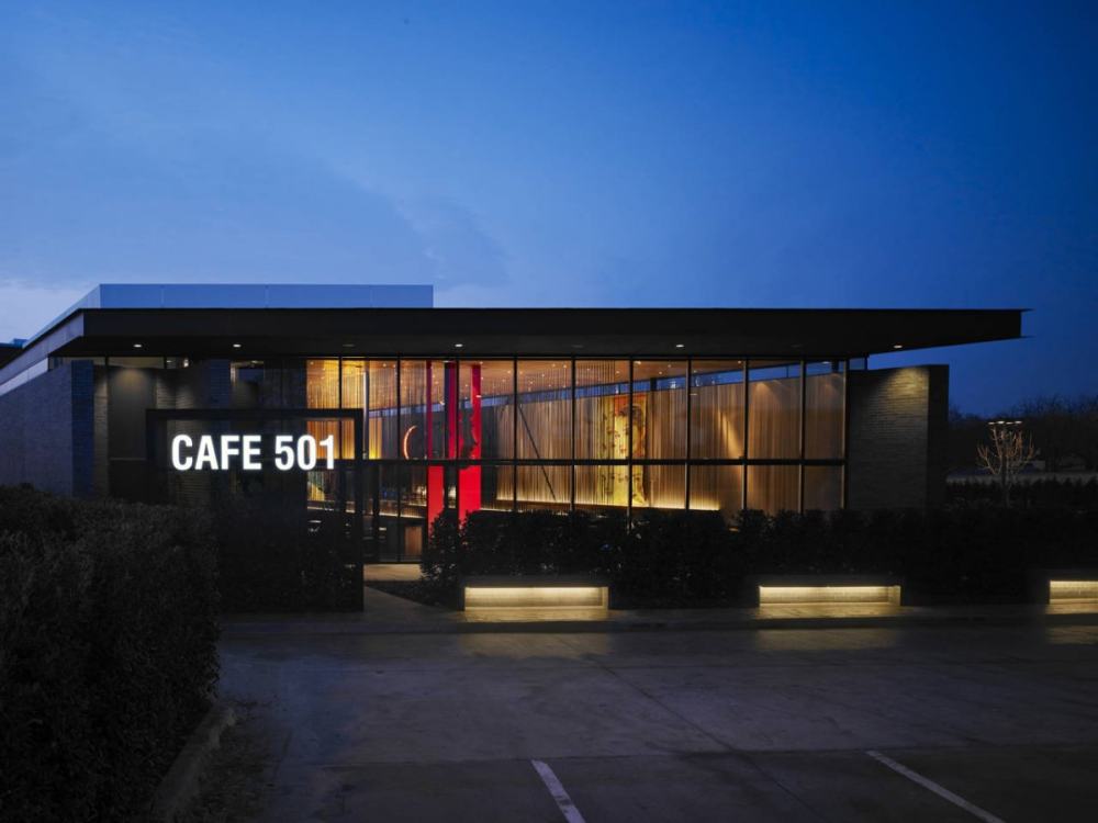 Café 501 by Elliott + Associates Architects_ca_070312_02.jpg