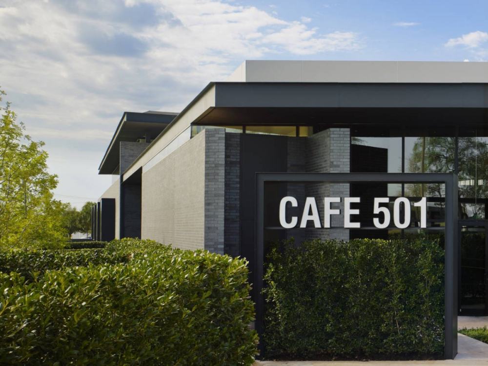 Café 501 by Elliott + Associates Architects_ca_070312_03.jpg