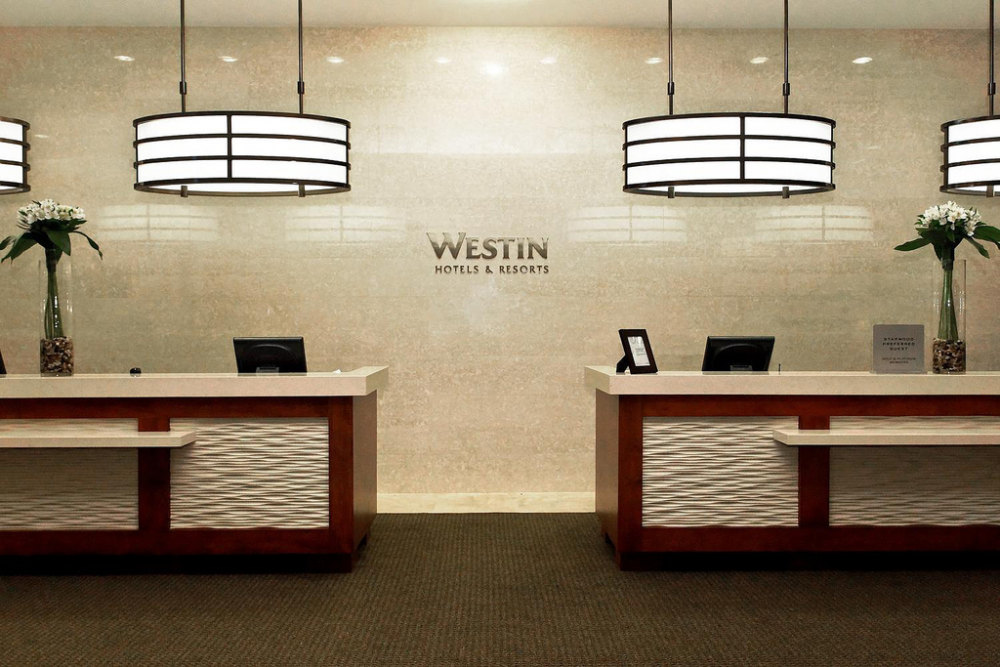 美国奥兰多威斯汀酒店-The Westin Imagine Orlando, Orlando, Florida (FL), United States_11)The Westin Imagine Orlando—Front Desk 拍攝者.jpg