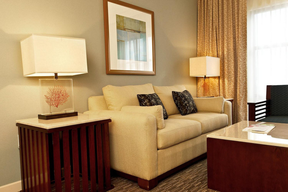 美国奥兰多威斯汀酒店-The Westin Imagine Orlando, Orlando, Florida (FL), United States_15)The Westin Imagine Orlando—2 Bedroom Suite Parlor 拍攝者.jpg