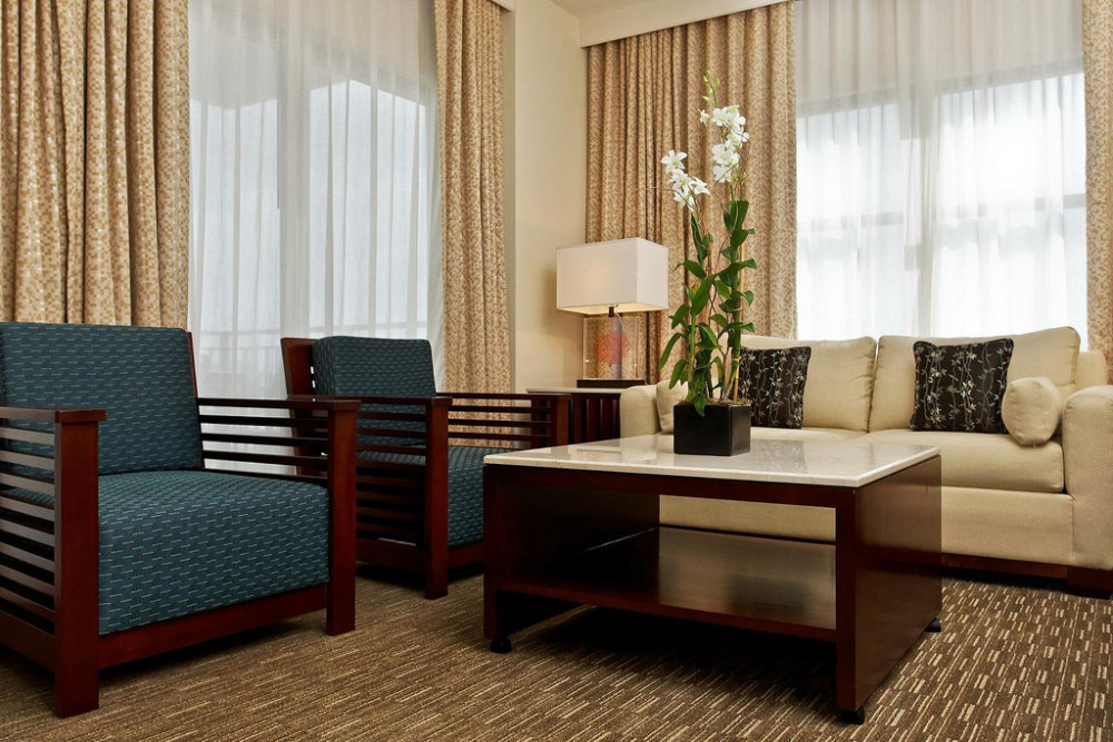 美国奥兰多威斯汀酒店-The Westin Imagine Orlando, Orlando, Florida (FL), United States_20)The Westin Imagine Orlando—2 Bedroom Suite Parlor 拍攝者.jpg