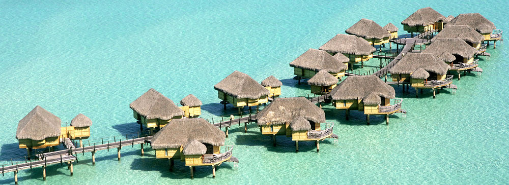 法属波利尼西亚Le Taha'a岛度假村_tahaa-overwater-bungalow-9.jpg