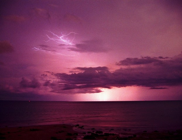 闪电景观-澳大利亚_4291322-lg.jpg