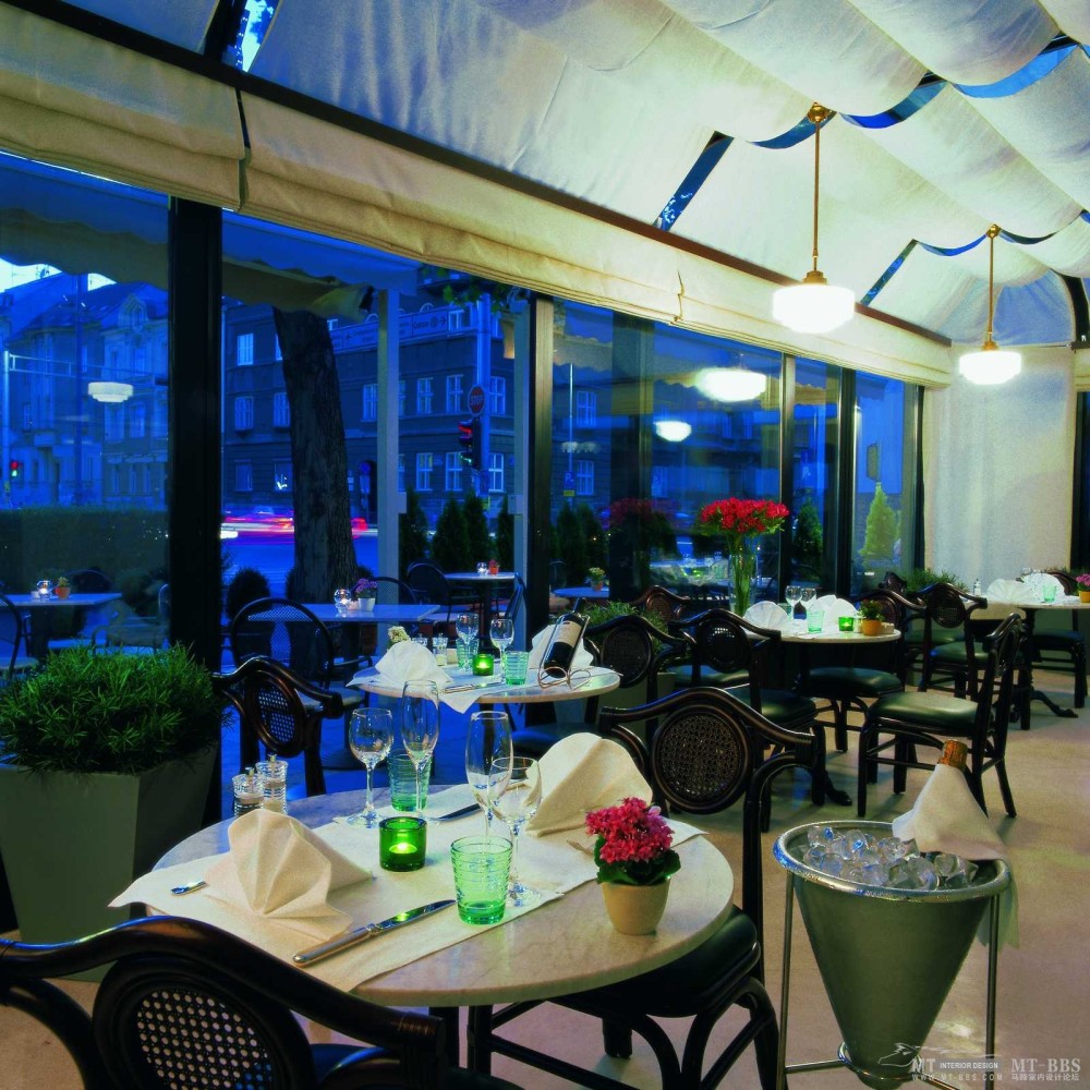 克罗地亚萨格勒布丽晶滨海酒店 The Regent Esplanade_42090825-H1-LE_BISTRO_RESTAURANT.jpg