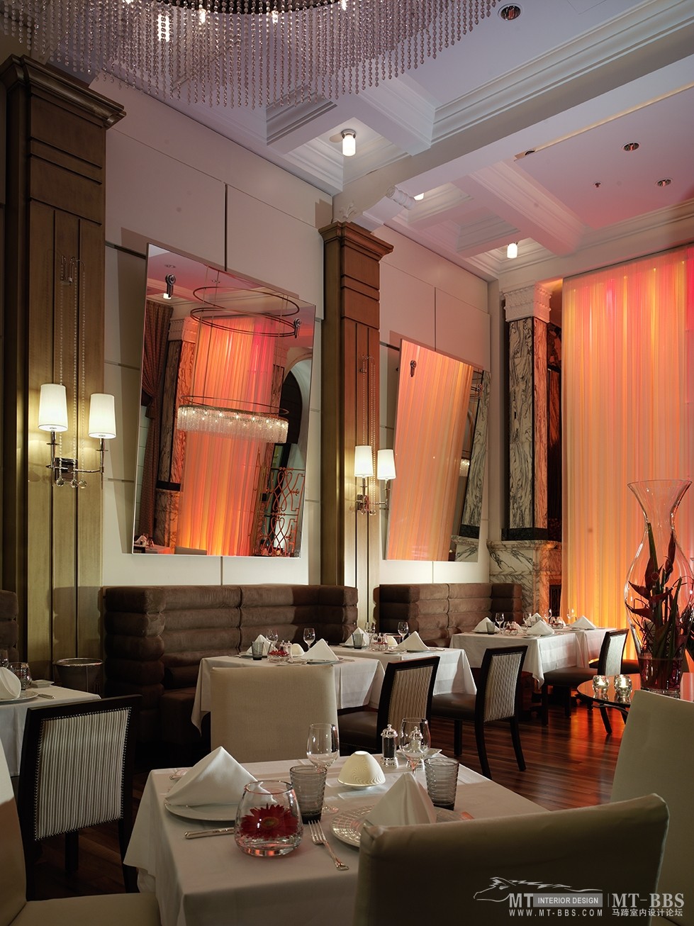 克罗地亚萨格勒布丽晶滨海酒店 The Regent Esplanade_42090711-H1-Zinfandels_Restaurant_4.jpg
