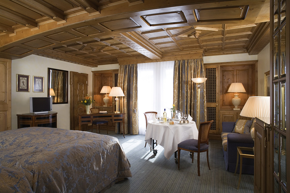瑞士圣莫里茨库尔姆酒店 Kulm Hotel St. Moritz_11 Junior Suite South.jpg