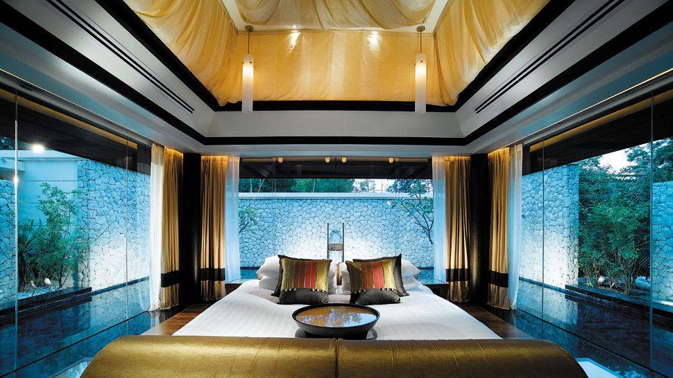 普吉岛悦榕庄 Banyan Tree phuket_002781-11-GuestRoom_DoublePoolVilla_Bedroom.jpg