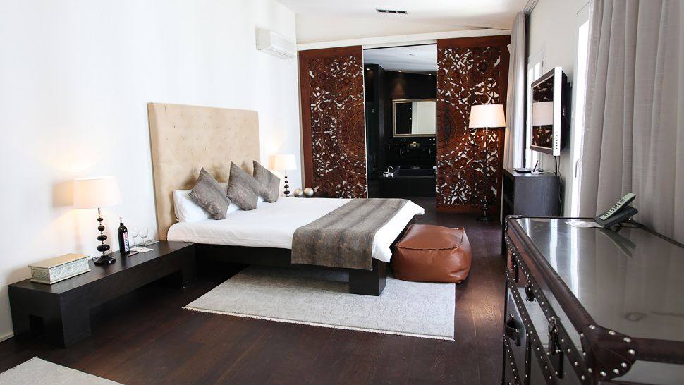 西班牙 马略卡岛PURO OASIS URBANO_002560-10-guestroom.jpg