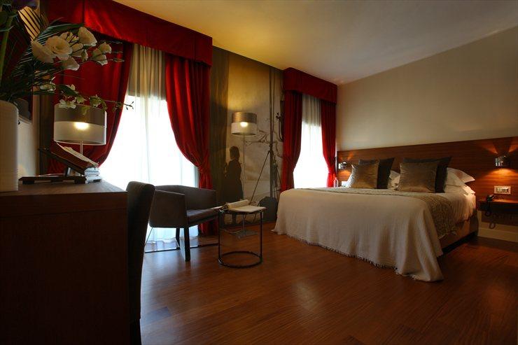 意大利米兰斯卡拉酒店 Hotel Milano Scala_b_730_3b2cc9e0-3618-4c89-aa8e-979887395bab.jpg