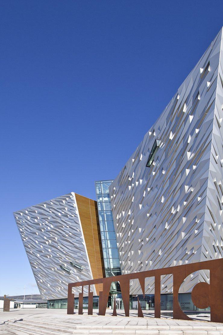 英国贝尔法斯特泰坦尼克号 Titanic Belfast_b_730_7c205c7b-bc6c-4b49-b3a2-04c140b7b5a5.jpg