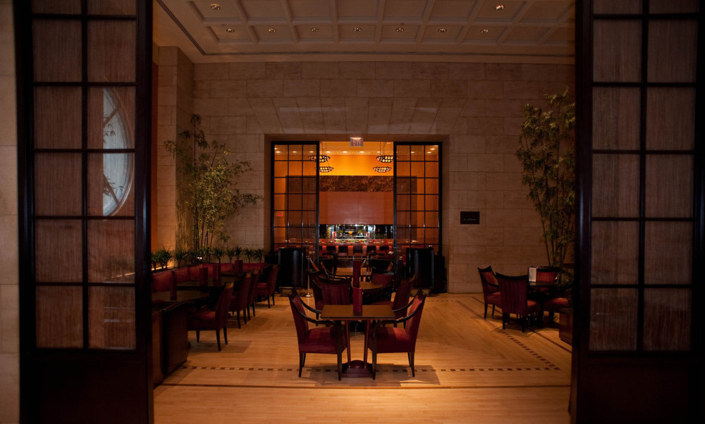 restaurants-bars-four-seasons-new-york-v260029-1280.jpg