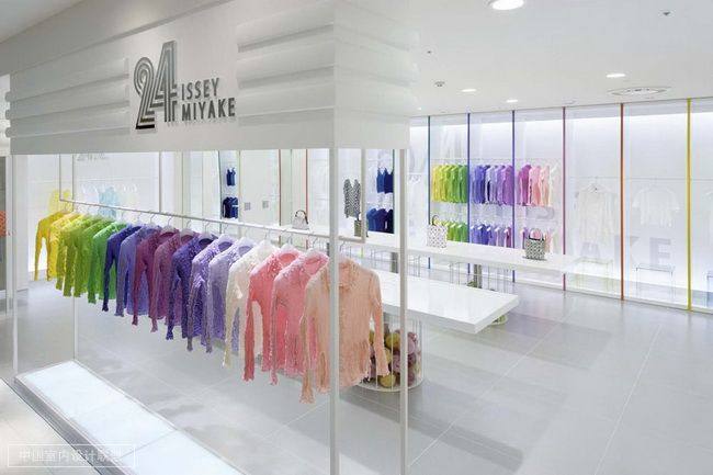 ISSEY MIYAKE Hakata 零售店 / MOMENT_02.jpg