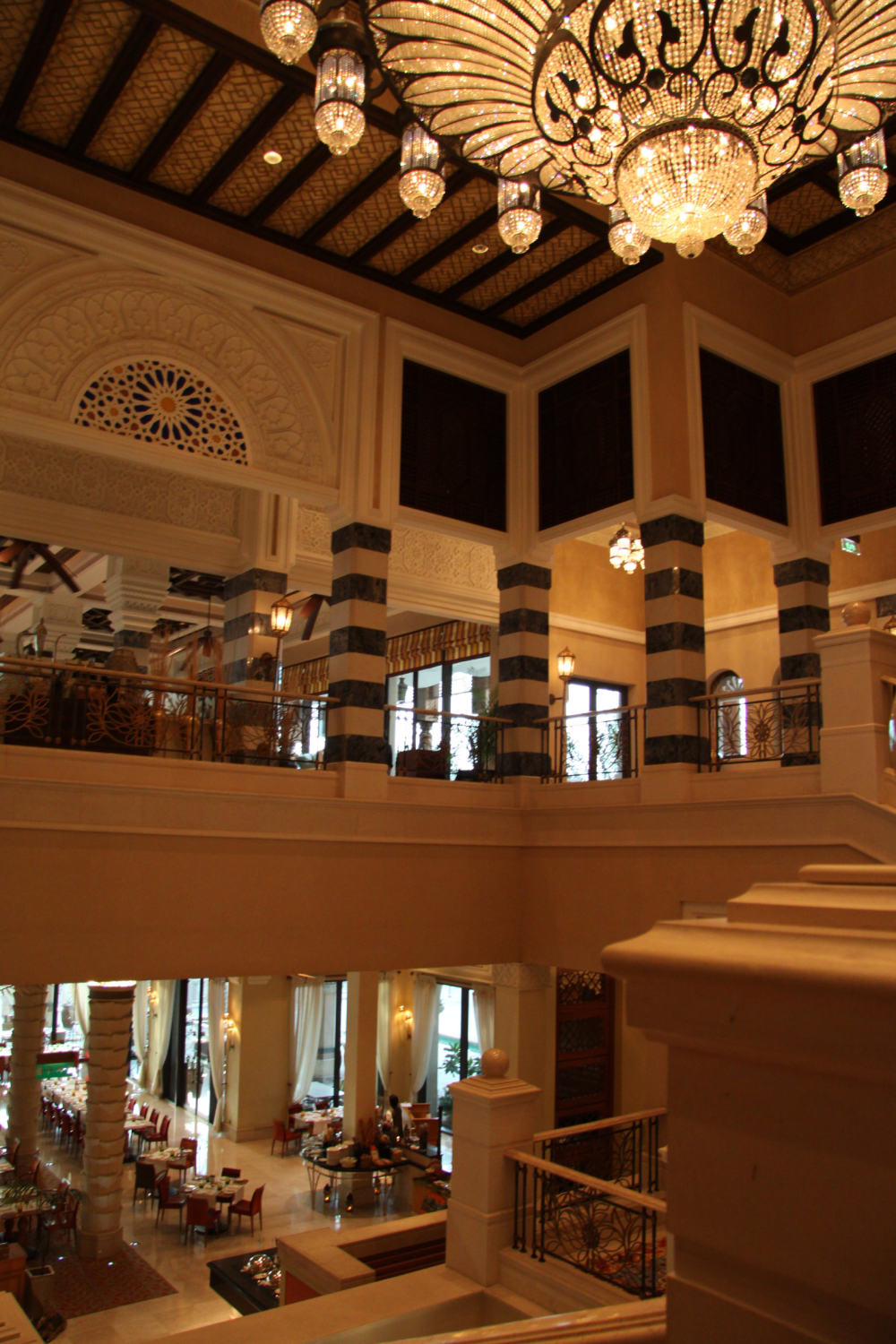 迪拜卓美亚 Dar Al Masyaf 酒店--2012.04.26更新自拍_IMG_5200.jpg
