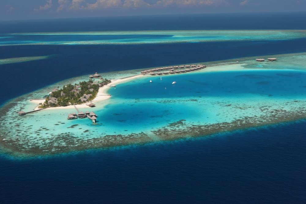 马尔代夫芙花芬度假村 Huvafen Fushi_huvafen-fushi-aerial_16.jpg