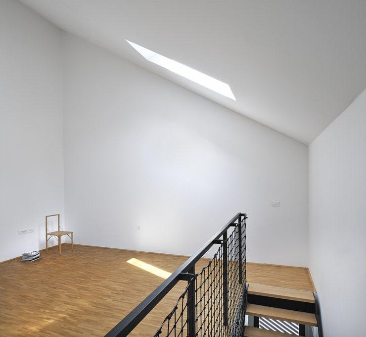 斯洛文尼亚Housing Razgledi Perovo/dekleva gregorič arhitekti_b_730_b1c14ef5-afc7-4cff-872e-225d0e4299a9.jpg