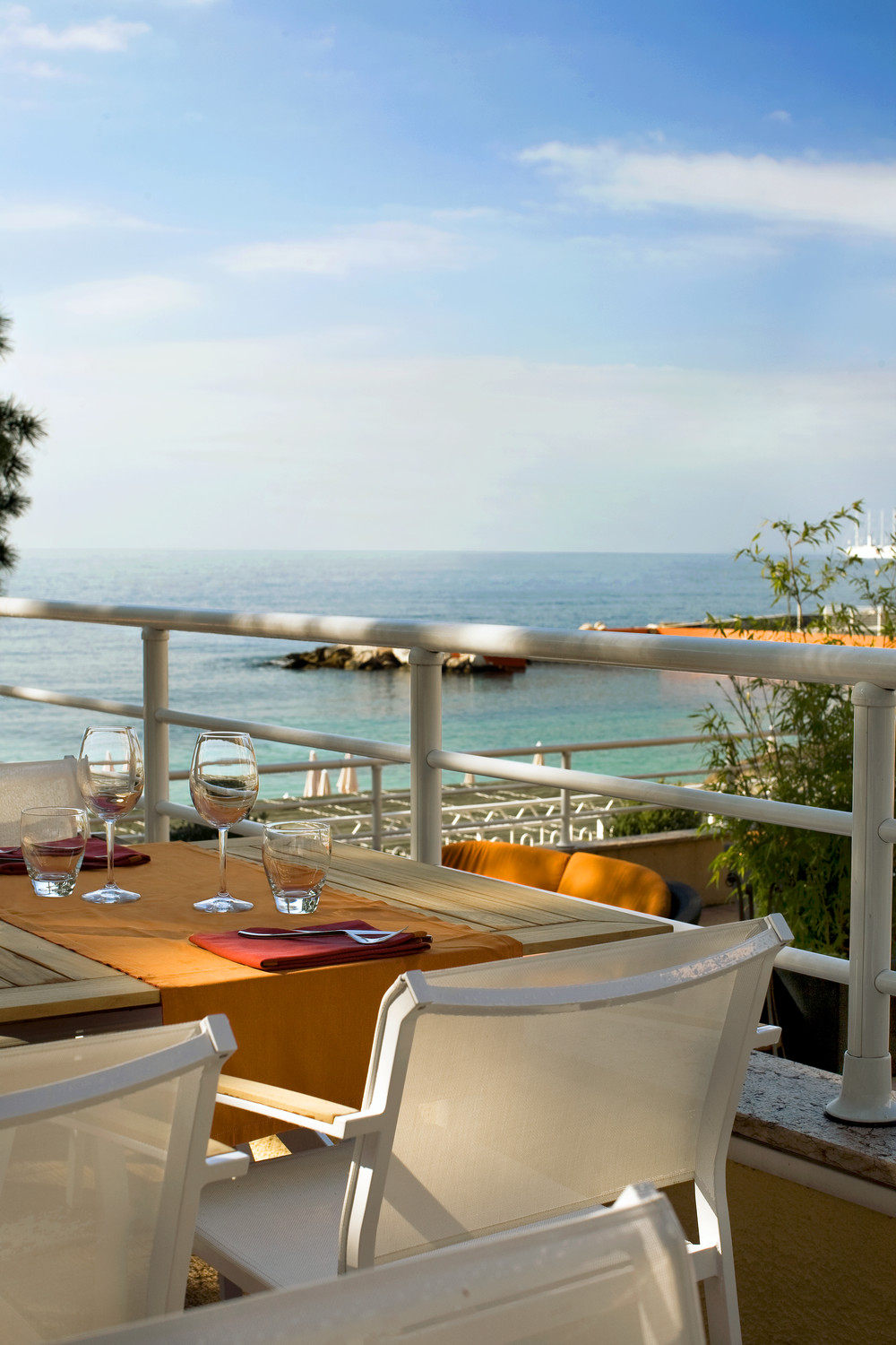 蒙特卡洛 艾美国际海滩酒店 Monte Carlo Le Meridien Beach Plaza_43)Le Meridien Beach Plaza—L\'intempo Restaurant - upper terrace 拍攝者.jpg