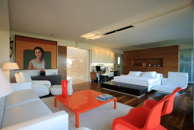 Red-white-bedroom-lounge.jpg