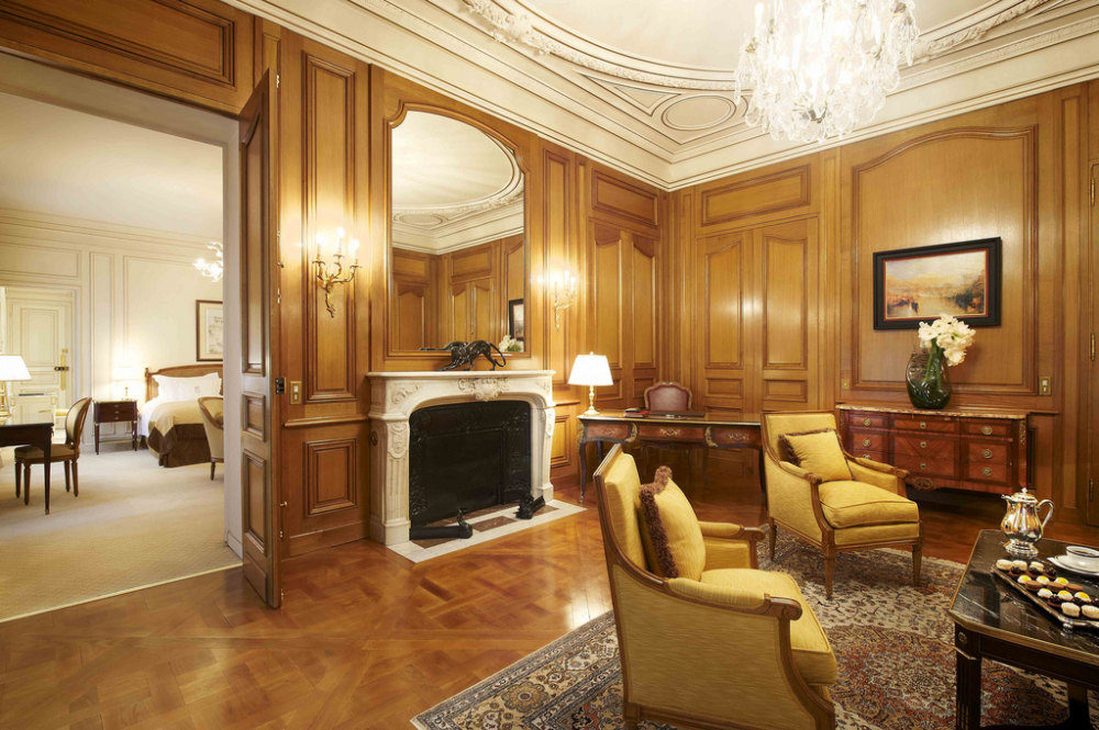 正宗法式宫廷风格巴黎Hôtel de Crillon_Hôtel de Crillon Historical Suite n°1 - living room.jpg
