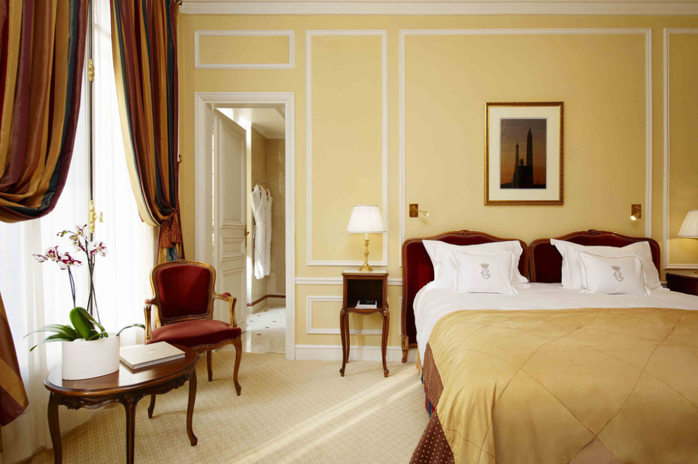 正宗法式宫廷风格巴黎Hôtel de Crillon_Hôtel de Crillon nb4 bedroom.jpg