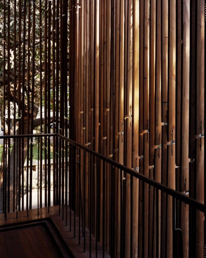 Bamboo-fence-treatment-665x830.jpg