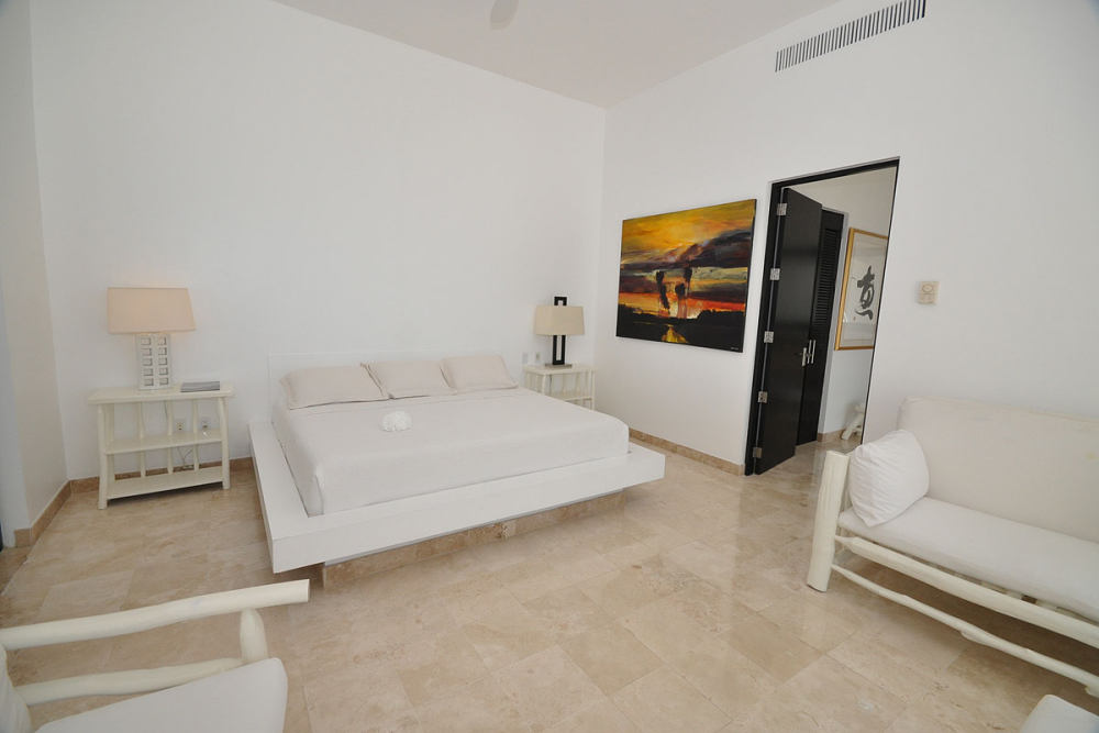 墨西哥巴亚尔塔Casa China Blanca渡假别墅_thumbtoq4ixvklRvirtual-tour-30548-54.jpg