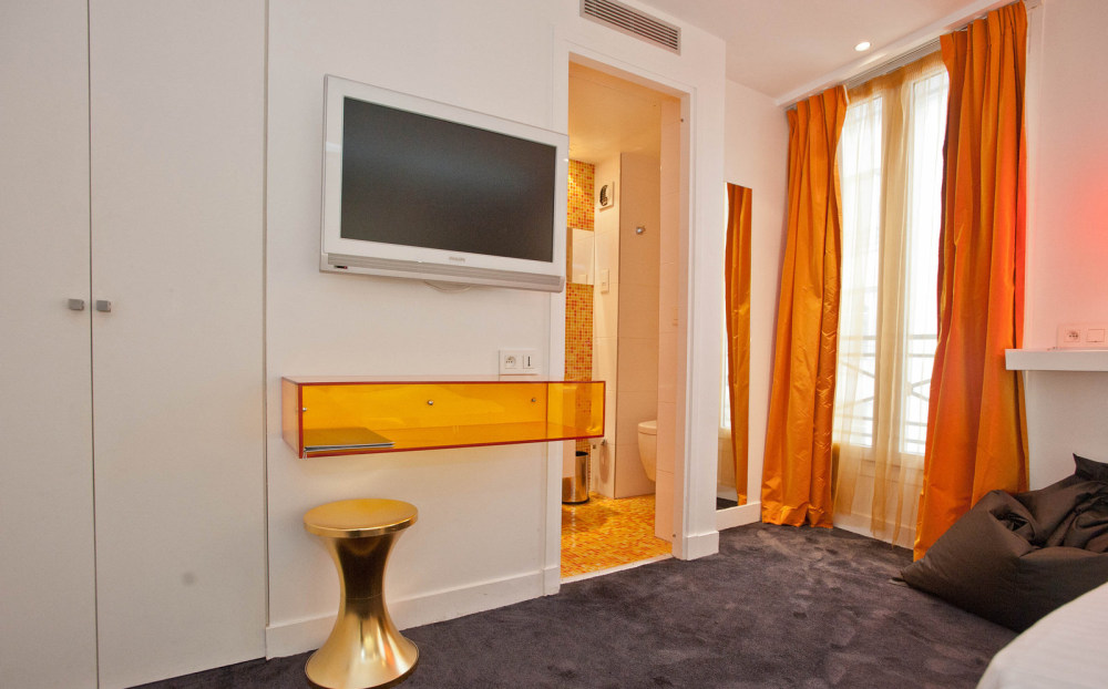 法国巴黎Color Design Hotel_standard-twin-room--v1605932-73-1600.jpg