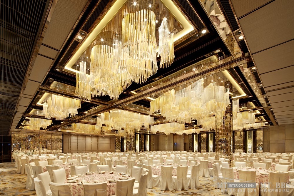 香港丽兹卡尔顿酒店The Ritz-Carlton, Hong Kong_med_768-rc-hk-ballroom-1.jpg