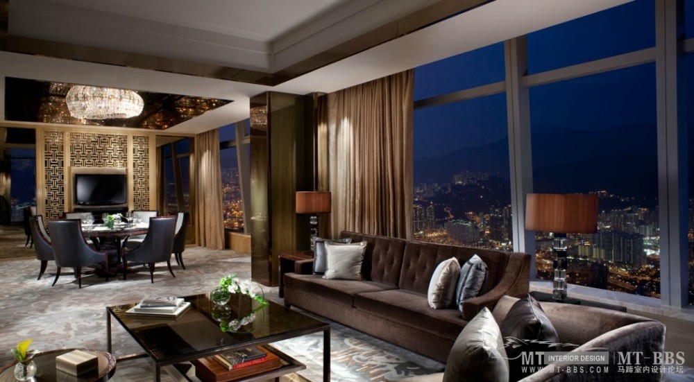 香港丽兹卡尔顿酒店The Ritz-Carlton, Hong Kong_QQ截图20120514162044.jpg