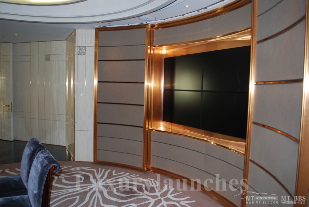 香港丽兹卡尔顿酒店The Ritz-Carlton, Hong Kong_Ritz-carlton-hong-kong-presidential-suite-office_2.jpg