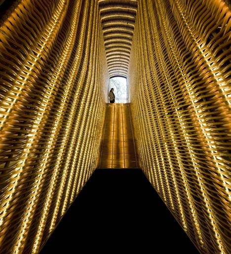 屠宰场改变为电影院--西班牙马德里_dezeen_Cineteca-Matadero-by-Churtichaga-Quadra-Salcedo_13.jpg