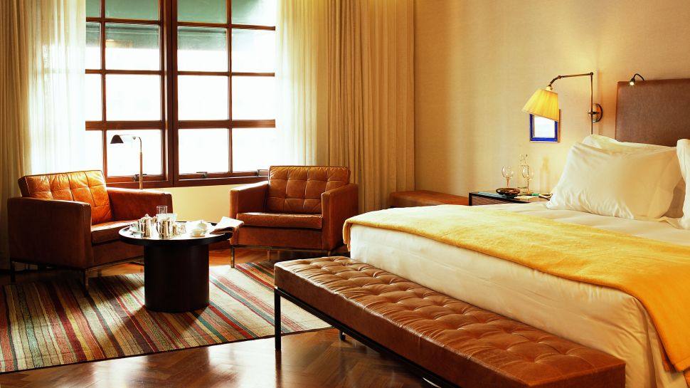 巴西圣保罗法萨诺酒店 Fasano São Paulo_002415-02-bedroom-king-bed.jpg