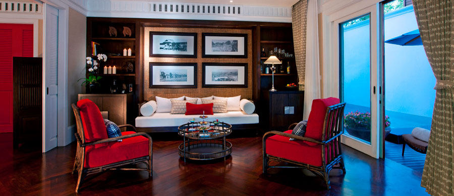 泰国清迈137 Pillars House_Louis Leonowens Pool Suite Living Room.jpg