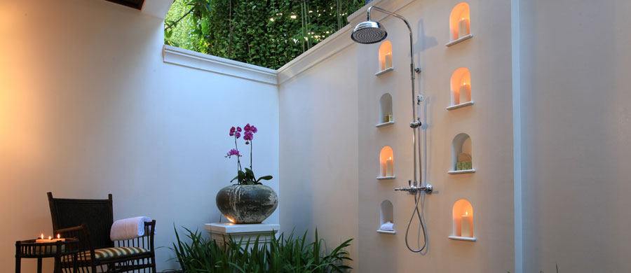 泰国清迈137 Pillars House_Rajah Brooke Suite Outdoor Shower.jpg