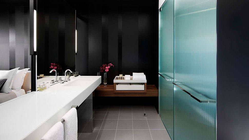 ﻿墨尔本皇冠大都会酒店 Crown Metropol, Melbourne_008637-05-Crown-Metropol-bathroom.jpg