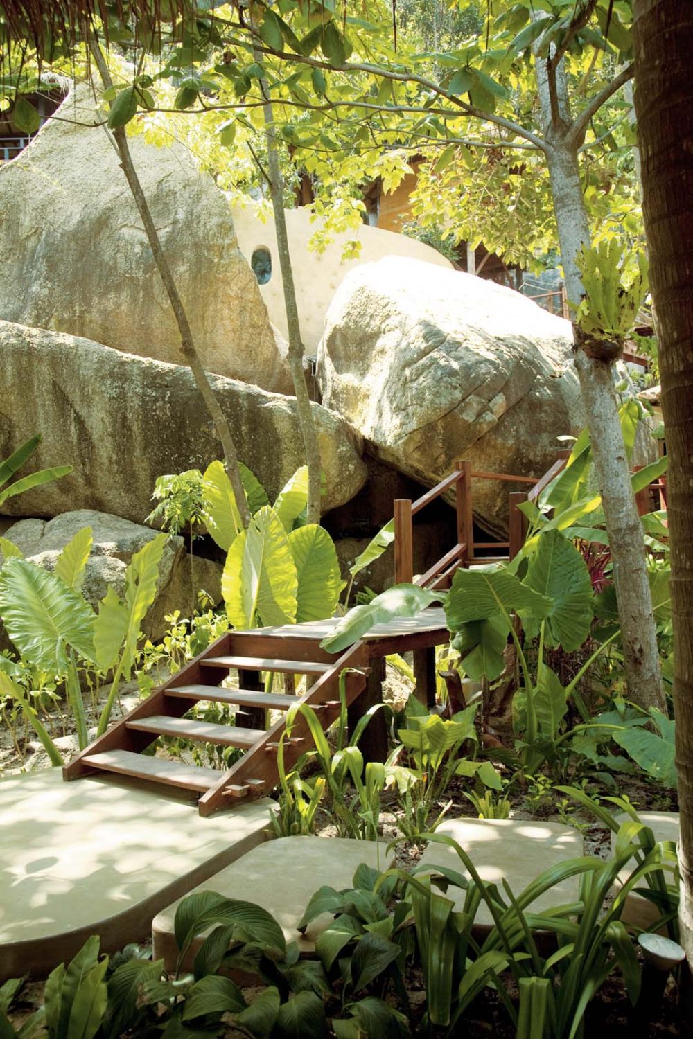 Rasananda Phangan Island  08 泰国素叻他尼帕岸度假酒店_The Spa Walkway.jpg