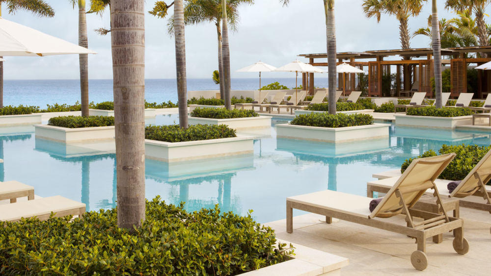 Viceroy Hotels and Resorts ANGUILLA 安圭拉总督酒店_va-sunrise-pool-outdoor-1280x720.jpg