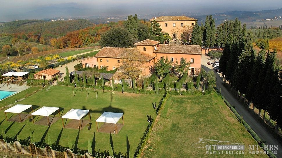 意大利佛罗伦萨曼嘉卡纳渡假别墅 (Villa Mangiacane)_002833-12-Mazzei_Villa-bird-eye-view.jpg