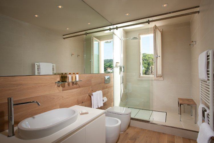 佛罗伦萨Hotel Lungarno酒店_Bathroom interiors(1).jpg