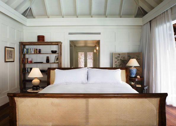 马尔代夫娜拉杜岛度假村 Naladhu, Maldives_Naladhu_Maldives_Ocean_House_bedroom-NLD_1558.jpg
