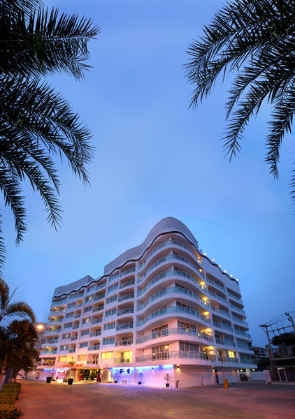 泰国芭提雅阿玛丽诺瓦酒店公寓 Amari Nova Suites Pattaya_1.jpg