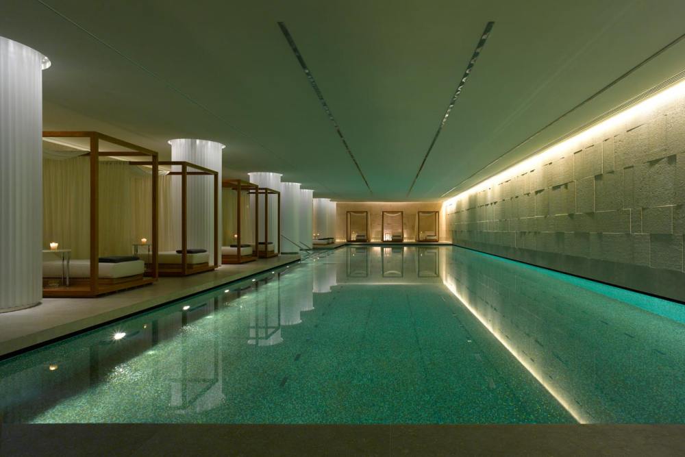 英国伦敦宝格丽酒店(Bulgari Hotel)全球第三家Bulgari Hotel_pools.jpg