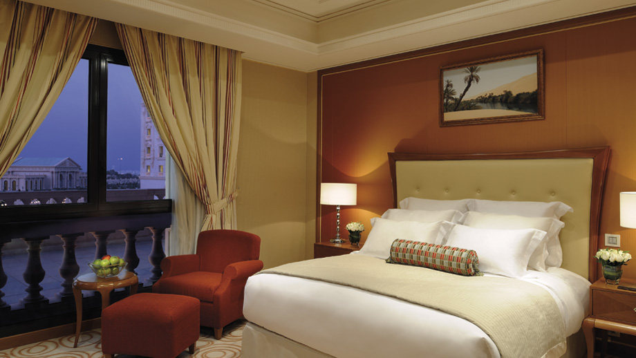 利雅得丽思卡尔顿酒店 The Ritz Carlton Riyadh_Deluxe Room.jpg