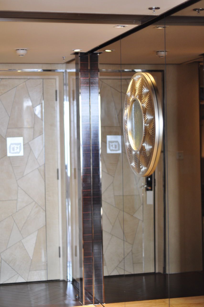 上海浦东丽思卡尔顿酒店(Ritz-Carlton Shanghai Pudong)(Burega Farnell)__DSC4397.JPG