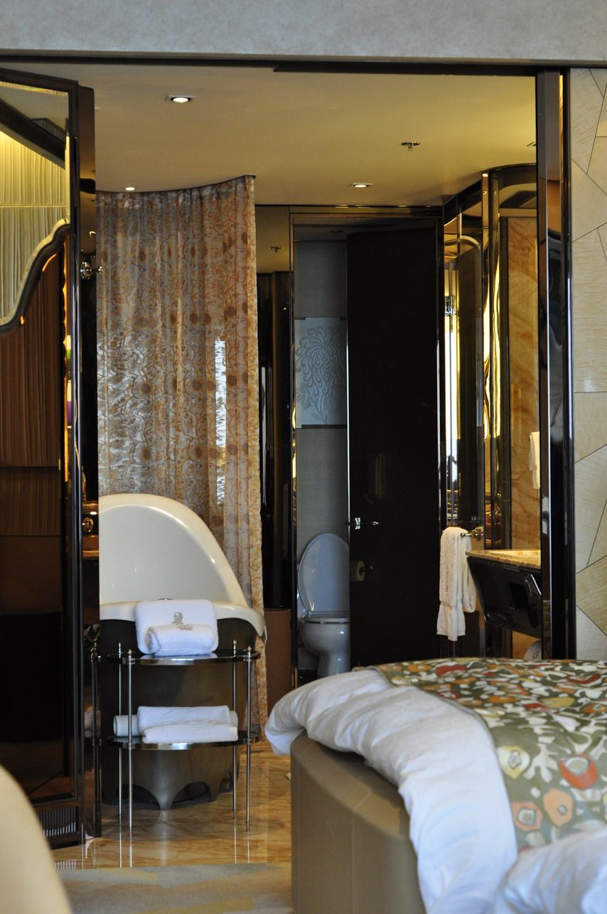 上海浦东丽思卡尔顿酒店(Ritz-Carlton Shanghai Pudong)(Burega Farnell)__DSC4471.JPG
