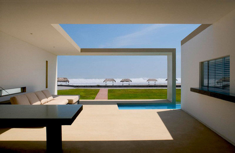 秘鲁现代海滨别墅/Javier Artadi Arquitectos_20120613172134197.jpg